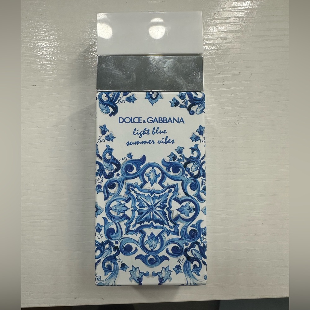 Dolce & Gabbana light blue summer vibes perfume